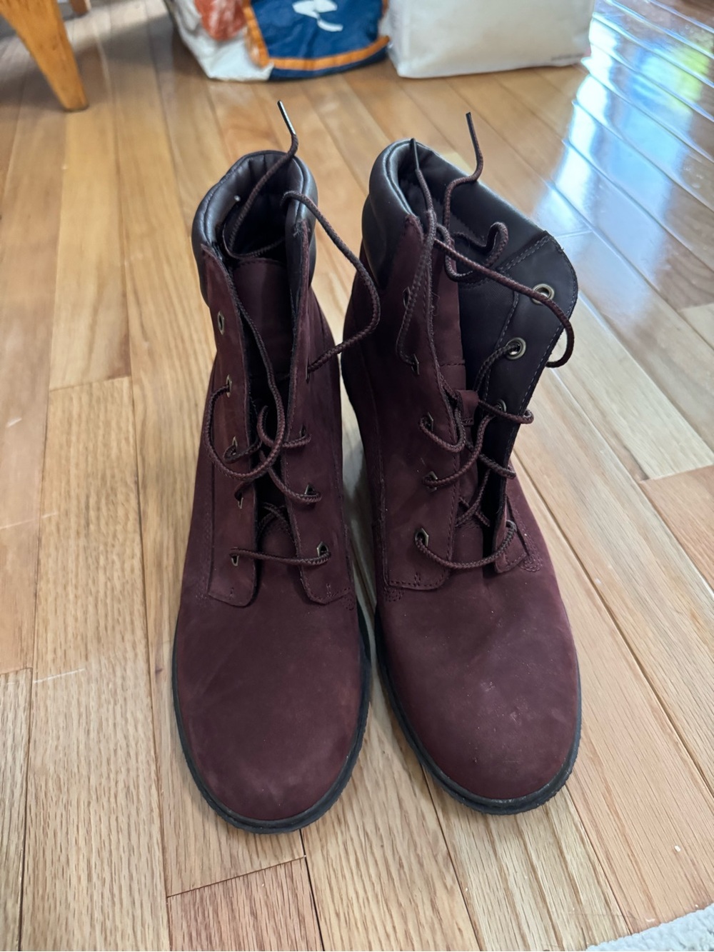 Women’s heeled Timberland Boots